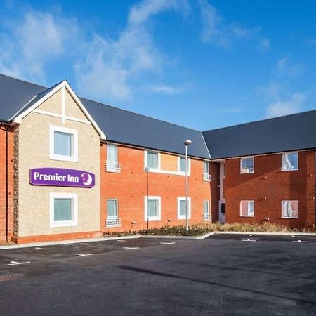 Premier Inn Isle Of Wight Sandown Shanklin Exterior photo