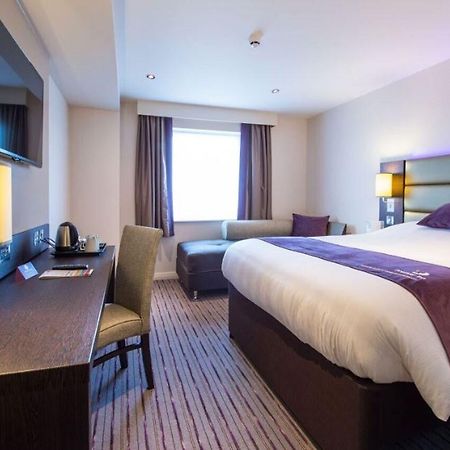 Premier Inn Isle Of Wight Sandown Shanklin Exterior photo