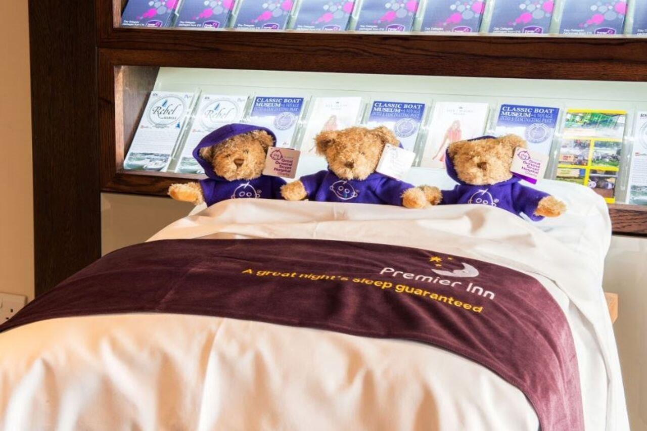 Premier Inn Isle Of Wight Sandown Shanklin Exterior photo