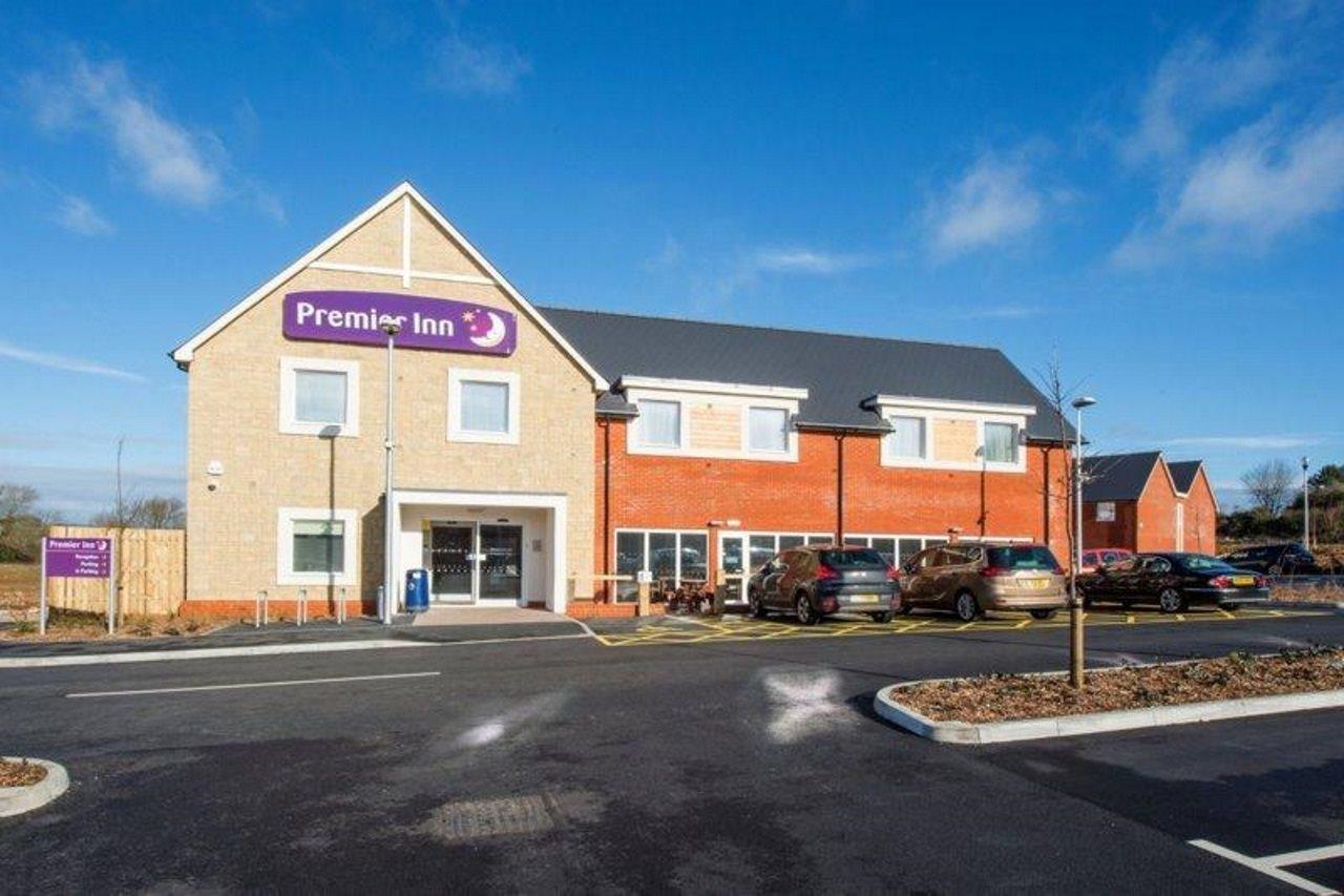 Premier Inn Isle Of Wight Sandown Shanklin Exterior photo